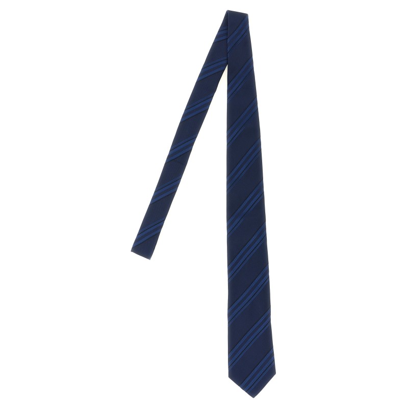 Operated stripe tie