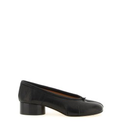 'Tabi' ballet flats