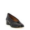 'Tabi' ballet flats