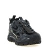 'Be right back' sneakers