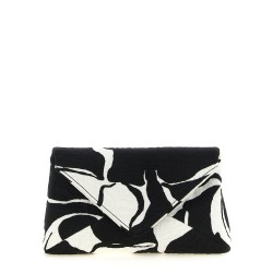 'Envelope' clutch