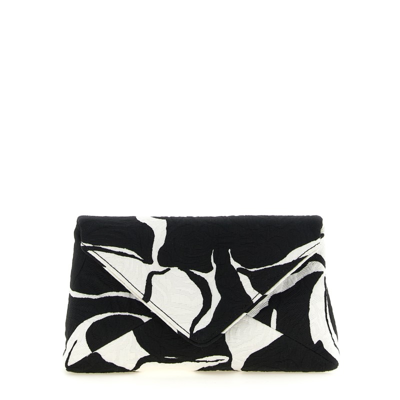 'Envelope' clutch