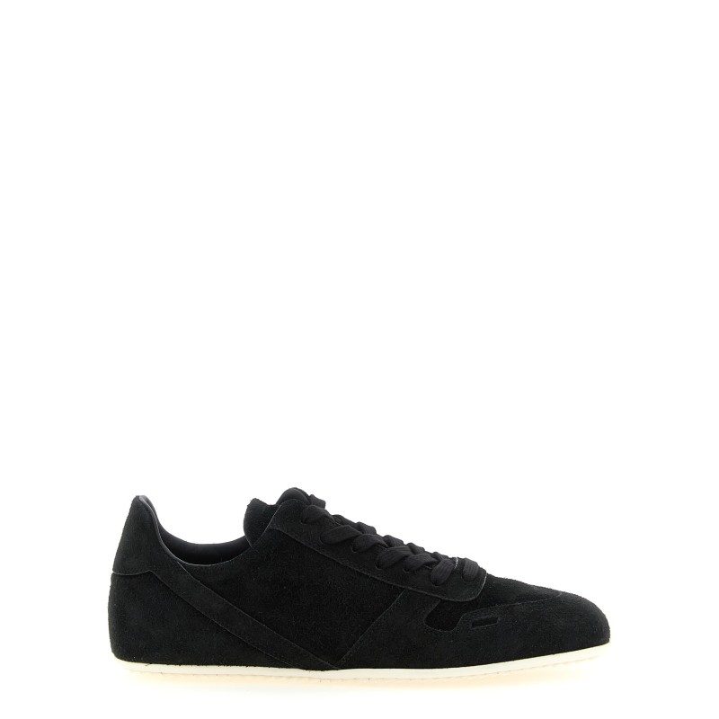 'Minimal Sneaks' sneakers