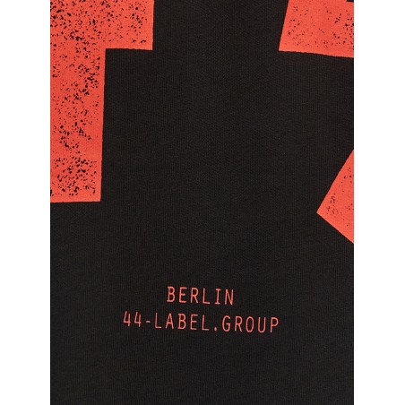 'Guestlist' t-shirt