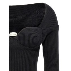 '06' sweater