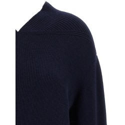 'V-neck Yoke detail' sweater