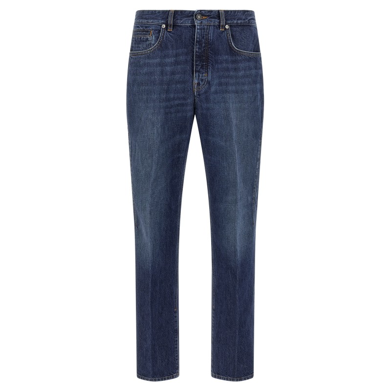 'Straight' jeans