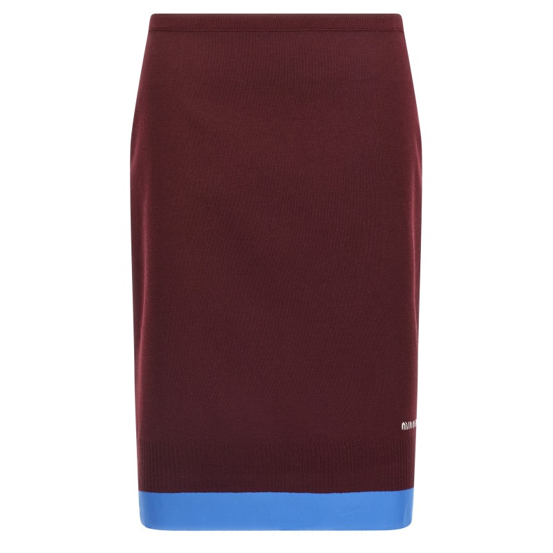 Double layer skirt