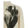 'UC2E4905' sweater