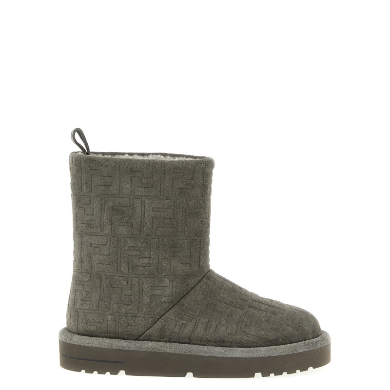 'Apres Chic' boots