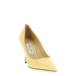 'Love' pumps