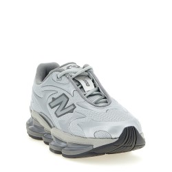 '2000' sneakers
