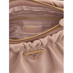 Leather shoulder bag