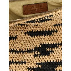 'Ampy' clutch