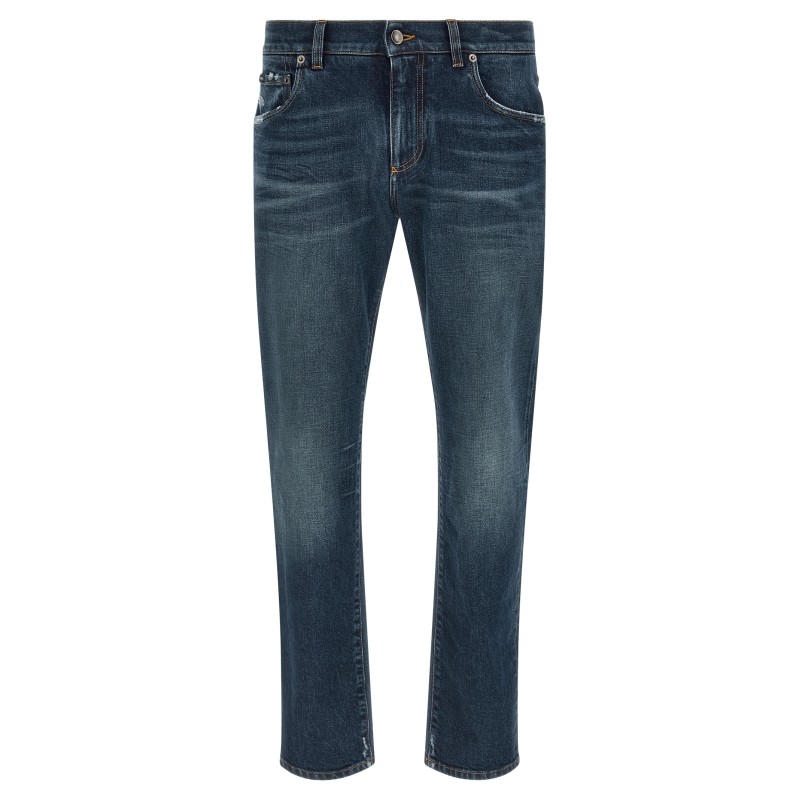 Logo patch jeans