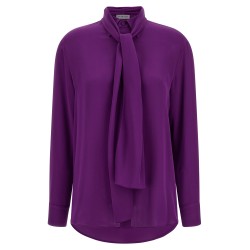 Shirt with scarf