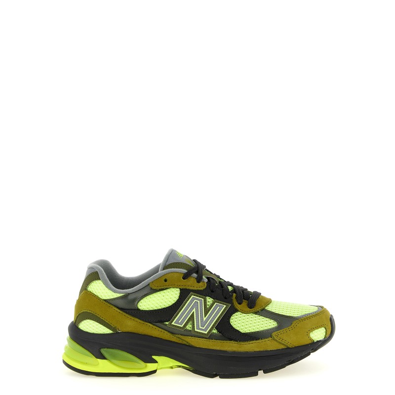 '2010' sneakers