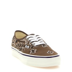 'Authentic Premium' sneakers