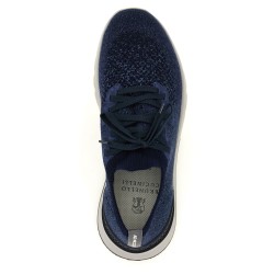 'Runners' sneakers