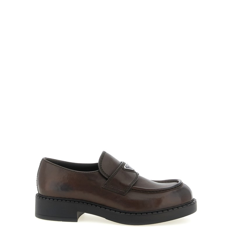 'Chocolate' loafers