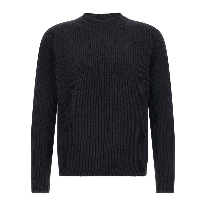 Ribbed sweater