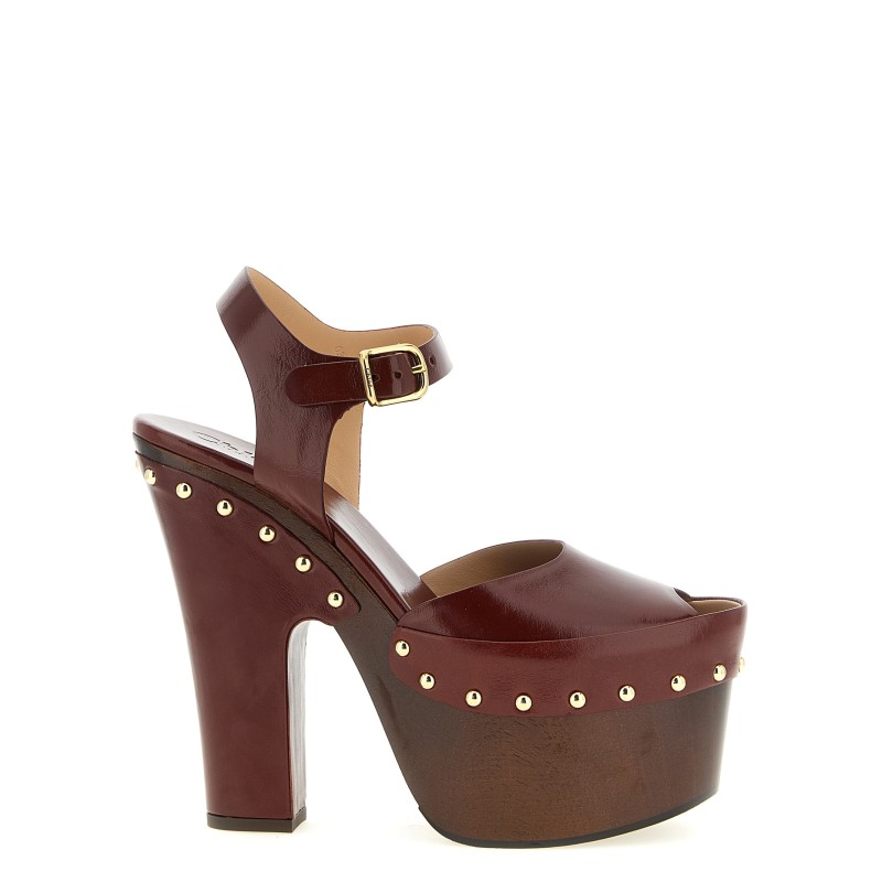 'Meret' clog
