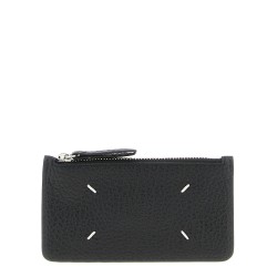 Zipped cardholder