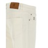 Traditional fit jeans