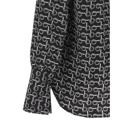 'B' shirt