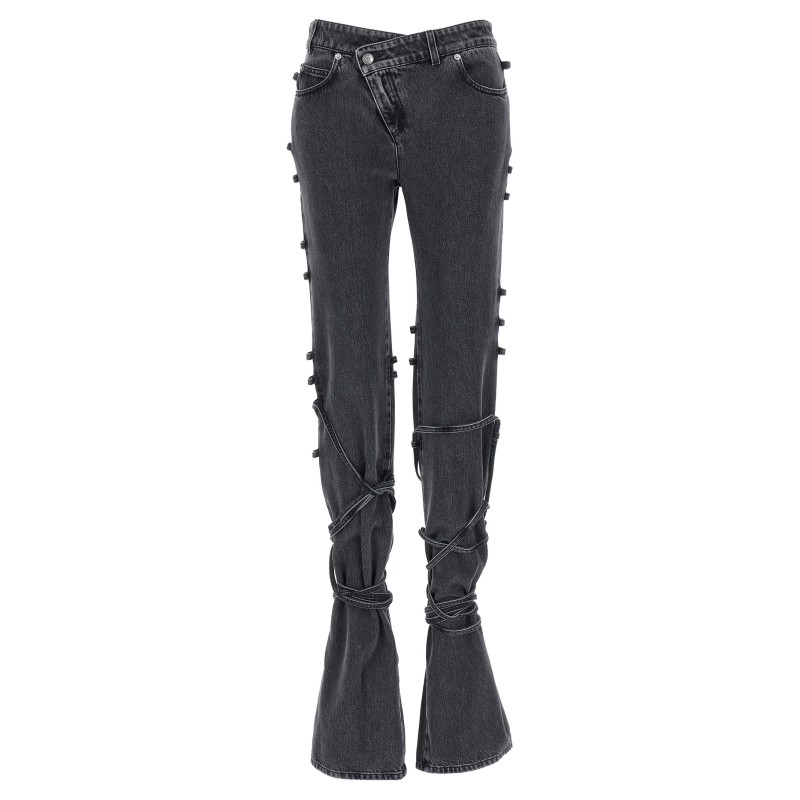 Jeans asymmetric closure