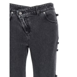 Jeans asymmetric closure