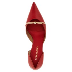 'Gyoia' pumps