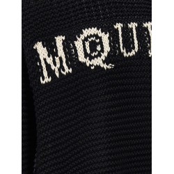 Logo sweater