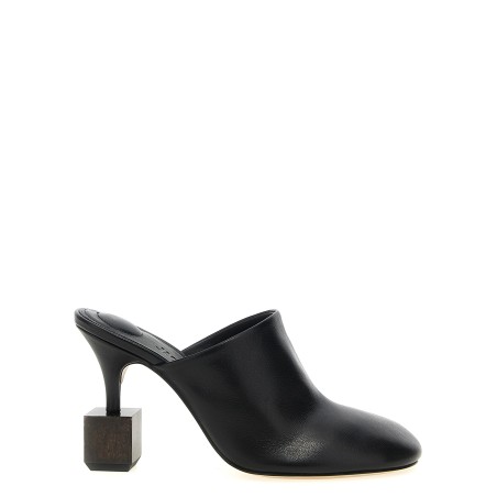 'Les Mules Bisou' mules