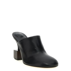 'Les Mules Bisou' mules