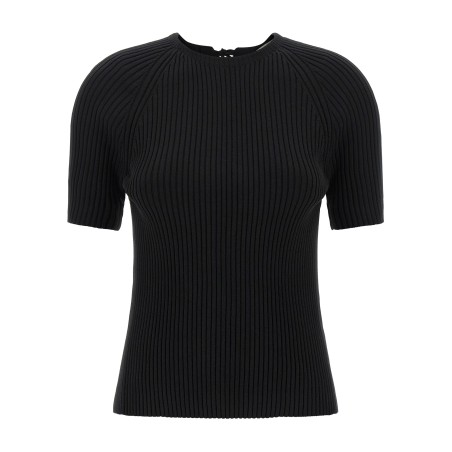 Back closure sweater