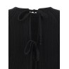 Back closure sweater