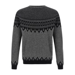 'Skull' sweater