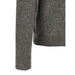 Hooded sweater