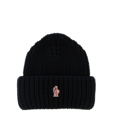 Logo patch beanie