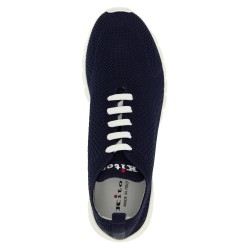 'Fits' sneakers