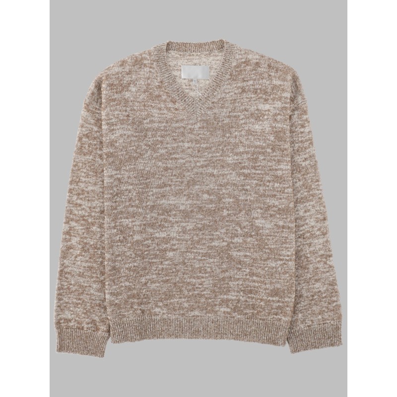 MAGLIA CON SCOLLO A V