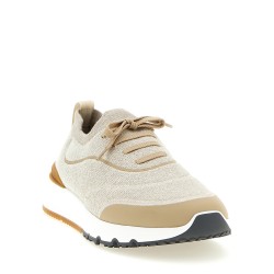 'Runners' sneakers