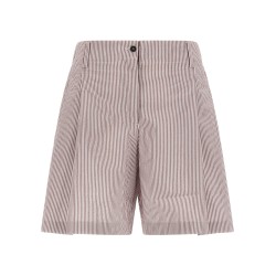 'Baggy' shorts