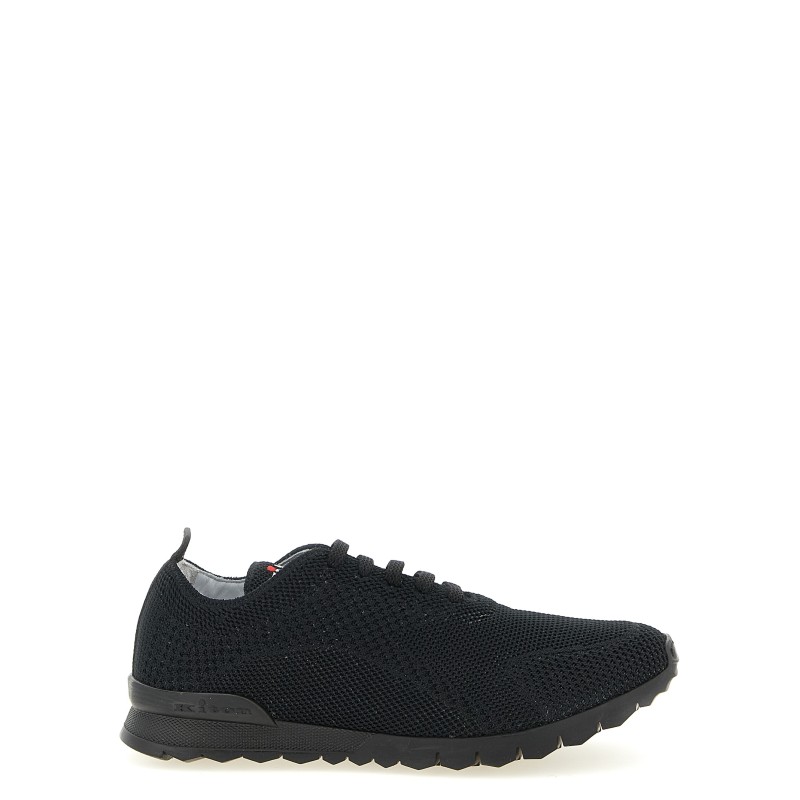 'Fitb' sneakers