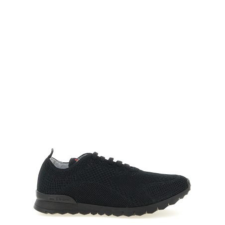 'Fitb' sneakers