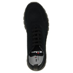 'Fitb' sneakers