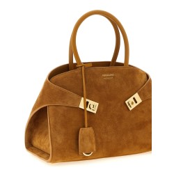 'Hug Th S' handbag