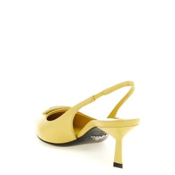 Triangle logo slingback