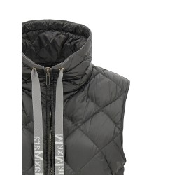 'Tregic' vest